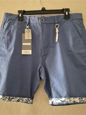 Cactus Men's Light Blue Stretch Flat Front Shorts with Patterned Cuff
